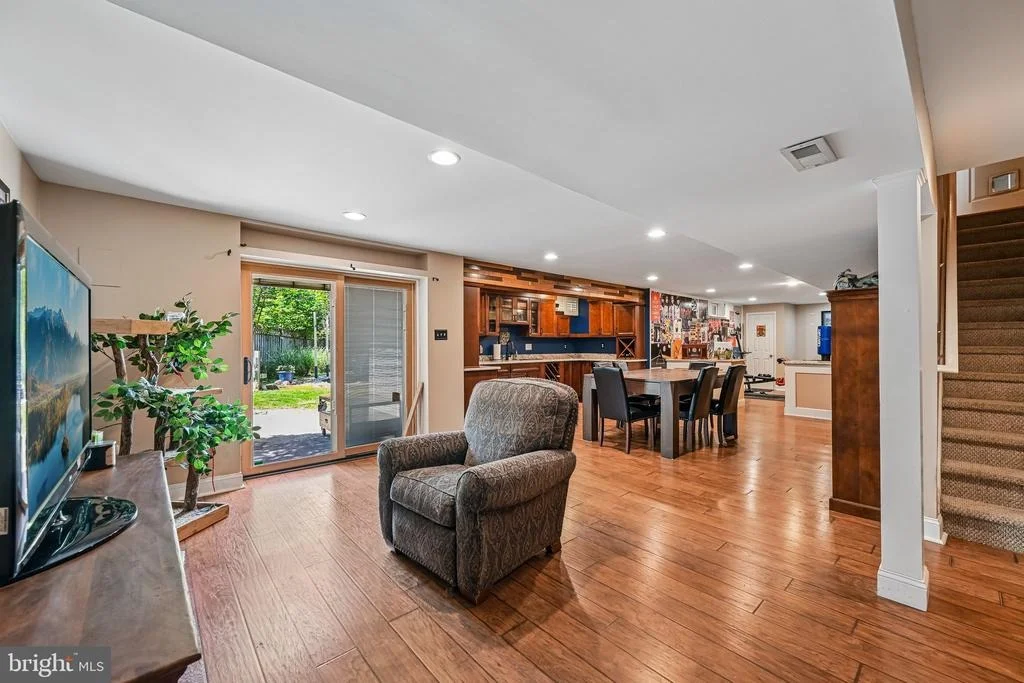 Photo of 6729 LOWES LANE
