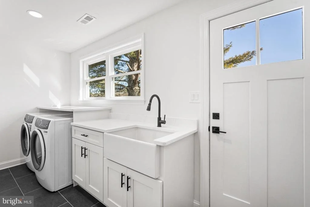 Photo of 2823 SCHOONER LANE