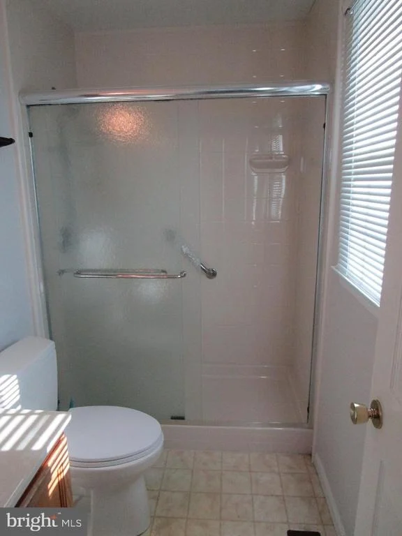 Photo of 1672 VERNON ROAD