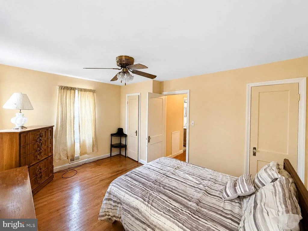 Photo of 3229 12TH PLACE SE
