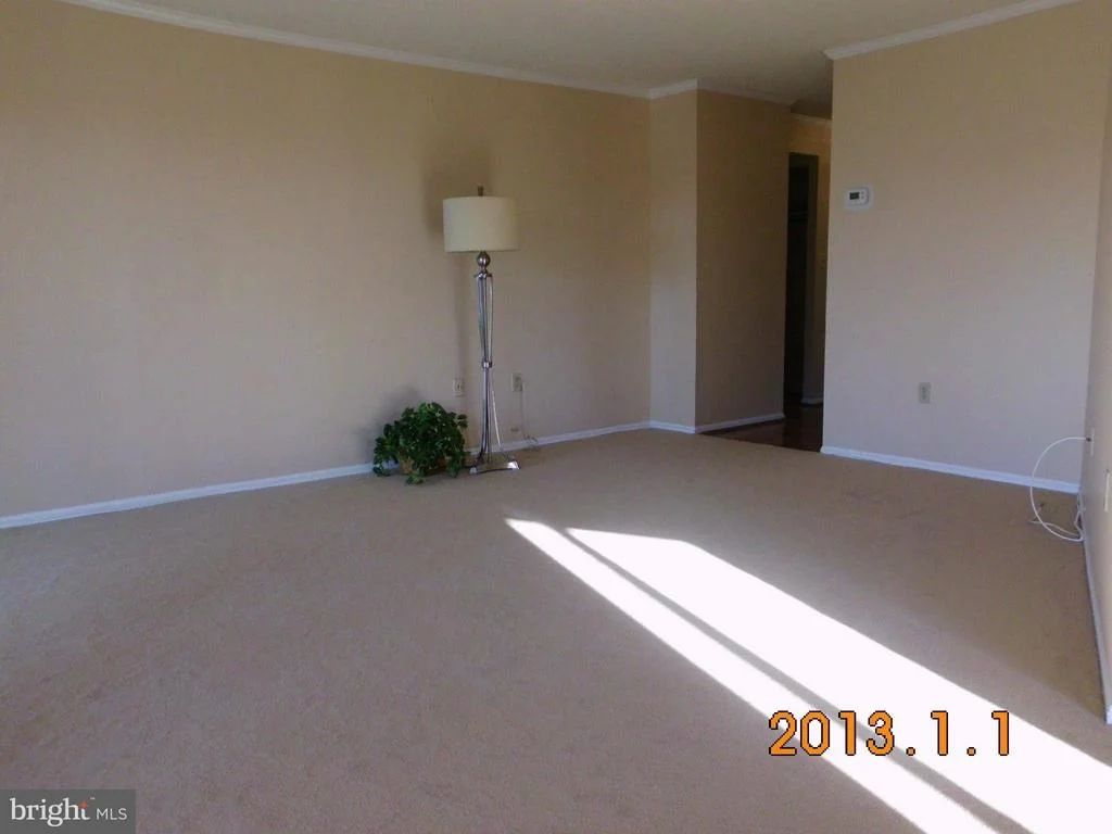 Photo of Unit 1818 at 15101 INTERLACHEN DRIVE