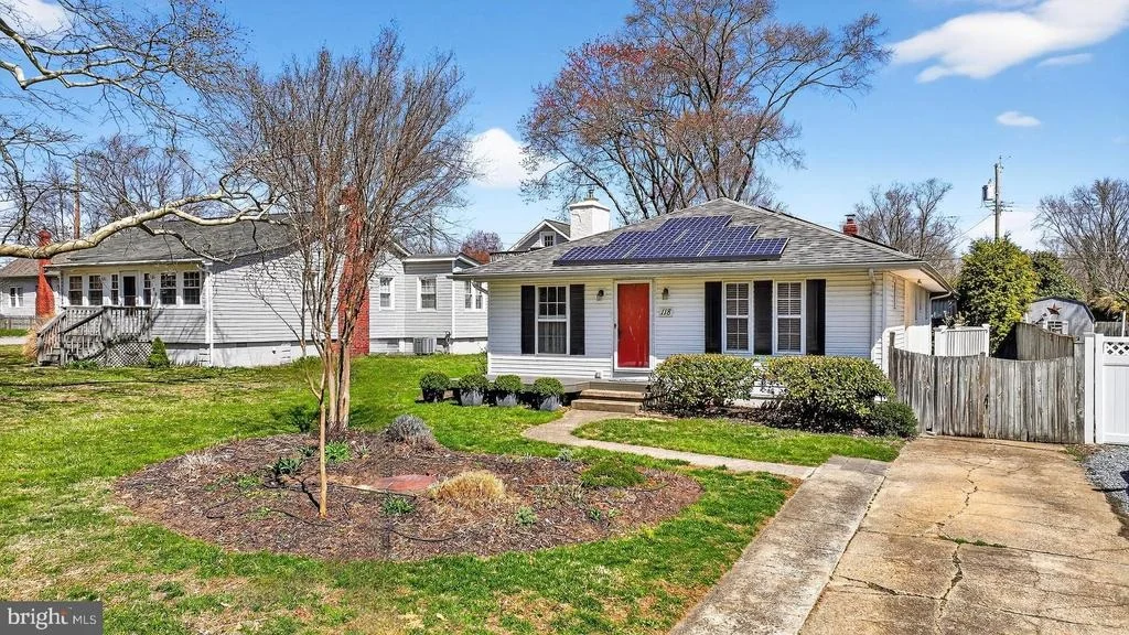 Photo of 118 ELLIOTT PLACE