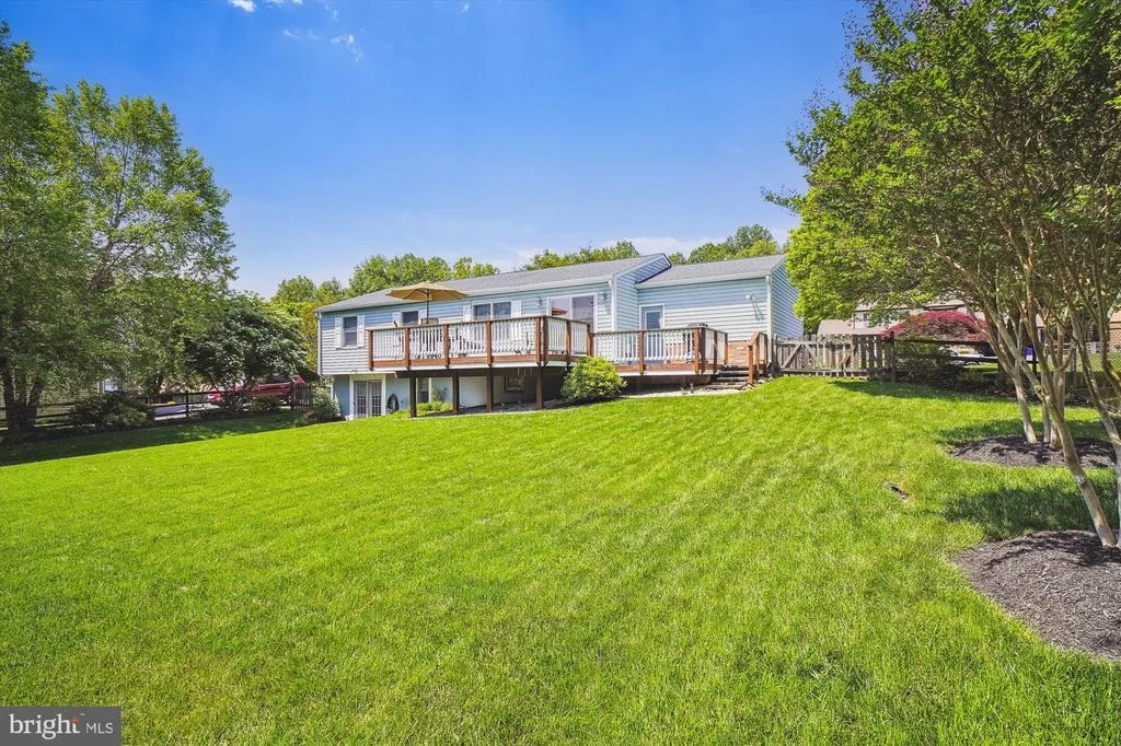 Photo of 24824 SHOWBARN CIRCLE