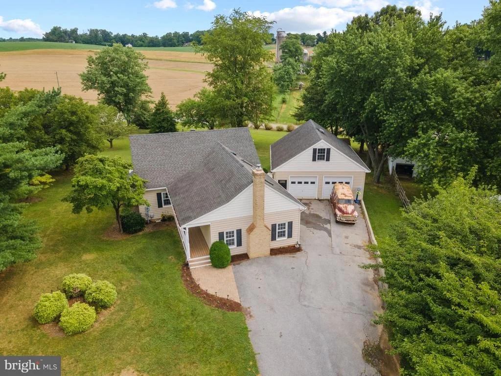 Photo of 7702 BRIDLE PATH CIRCLE