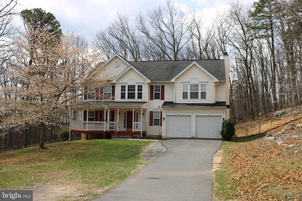 Photo of 1105 HENRY DRIVE