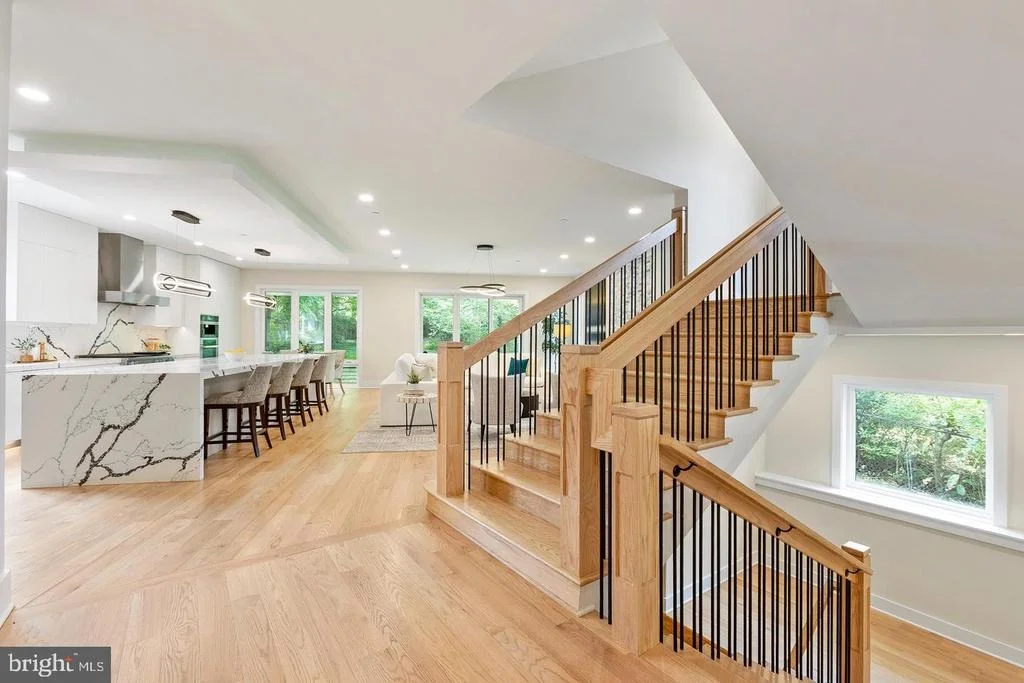 Photo of 3706 SPRING STREET