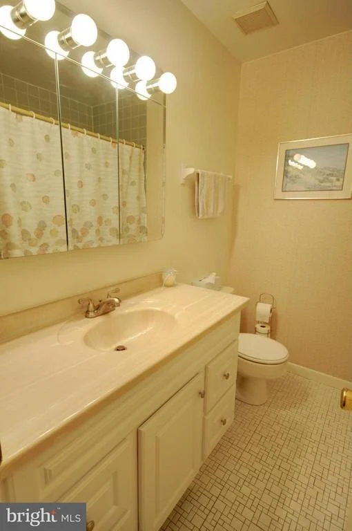 Photo of 424 WESTSIDE BOULEVARD