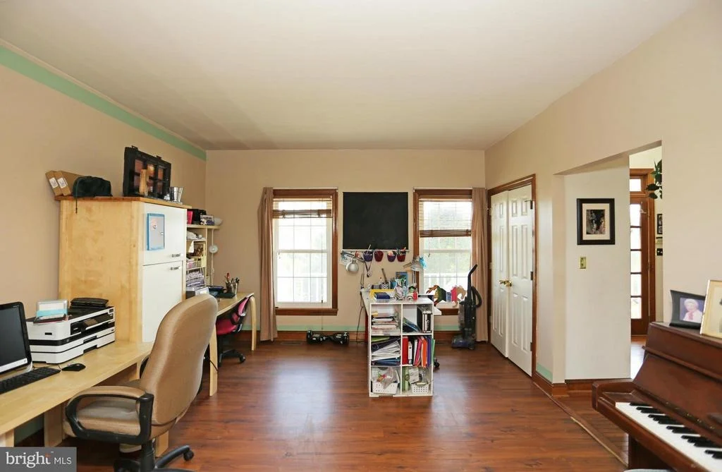 Photo of 3030 LORING DRIVE