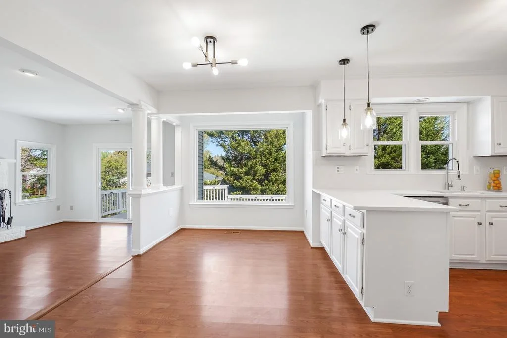 Photo of 17413 CHEROKEE LANE