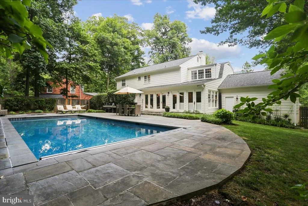 Photo of 11220 WILLOWBROOK DRIVE