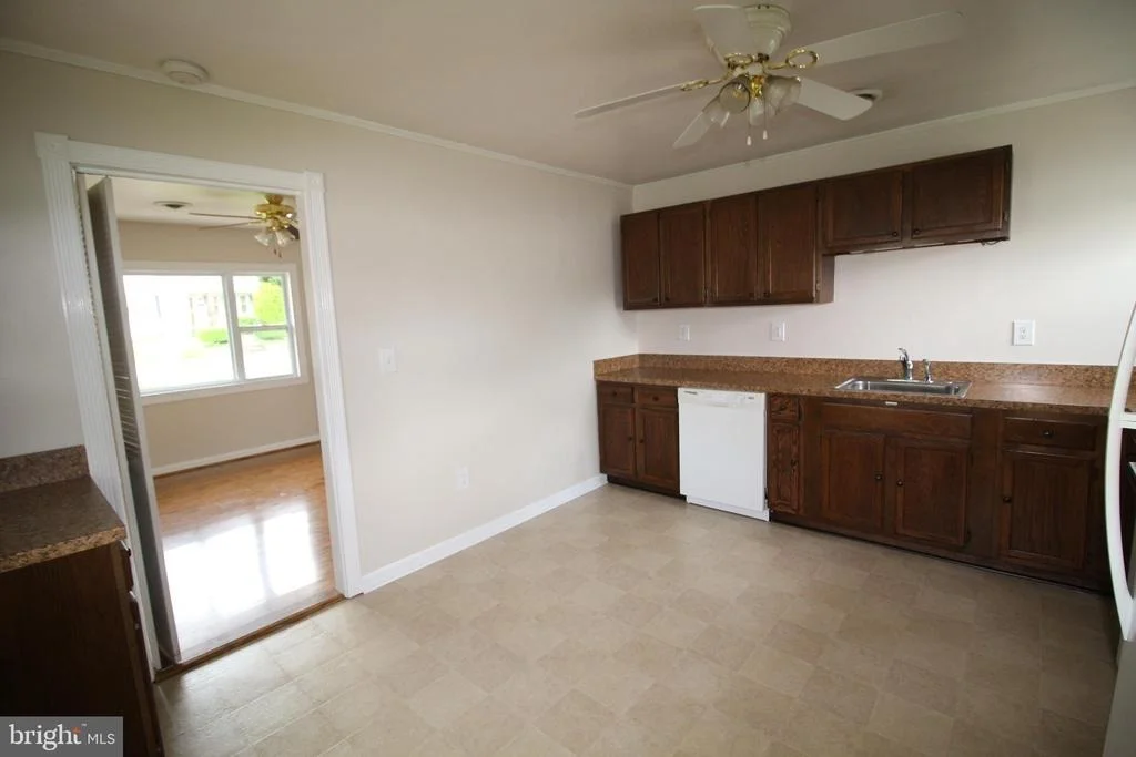 Photo of 315 THOMAS AVENUE