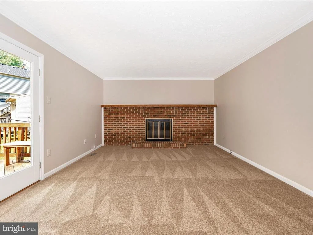 Photo of 112 BOOKHAM LANE