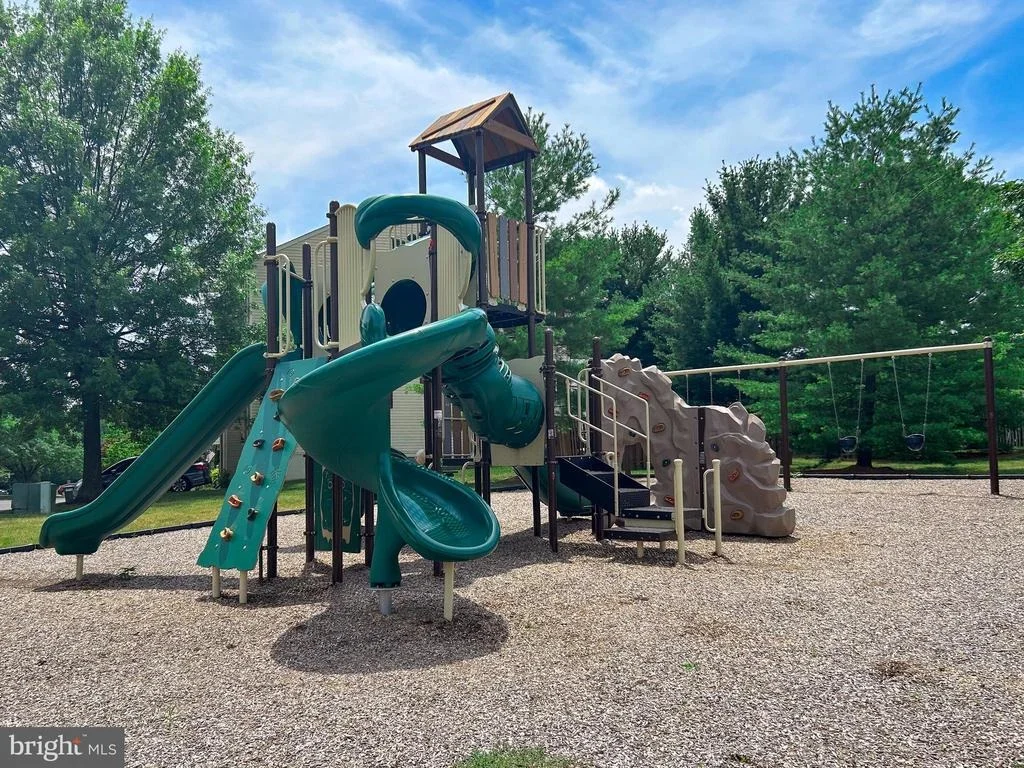 Photo of 6442 SPRING FOREST ROAD