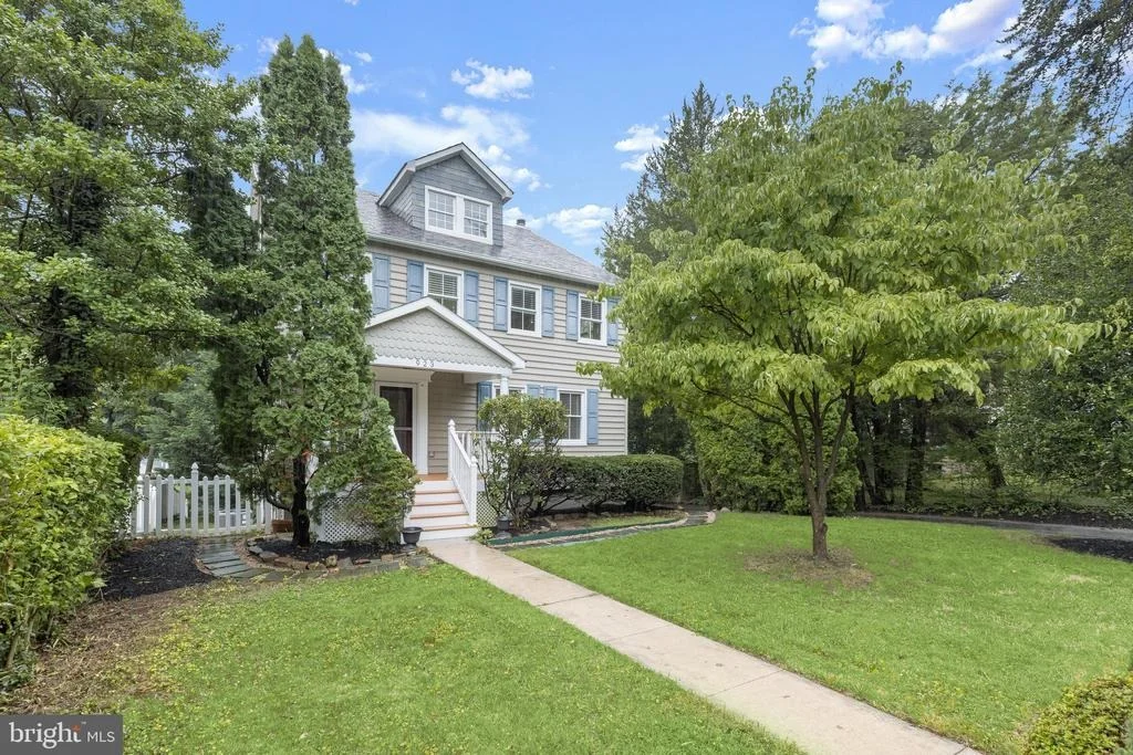 Photo of 923 ARRAN ROAD