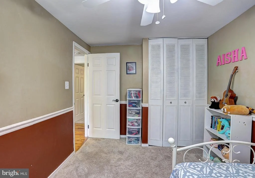 Photo of 6222 GREENBLADE GARTH