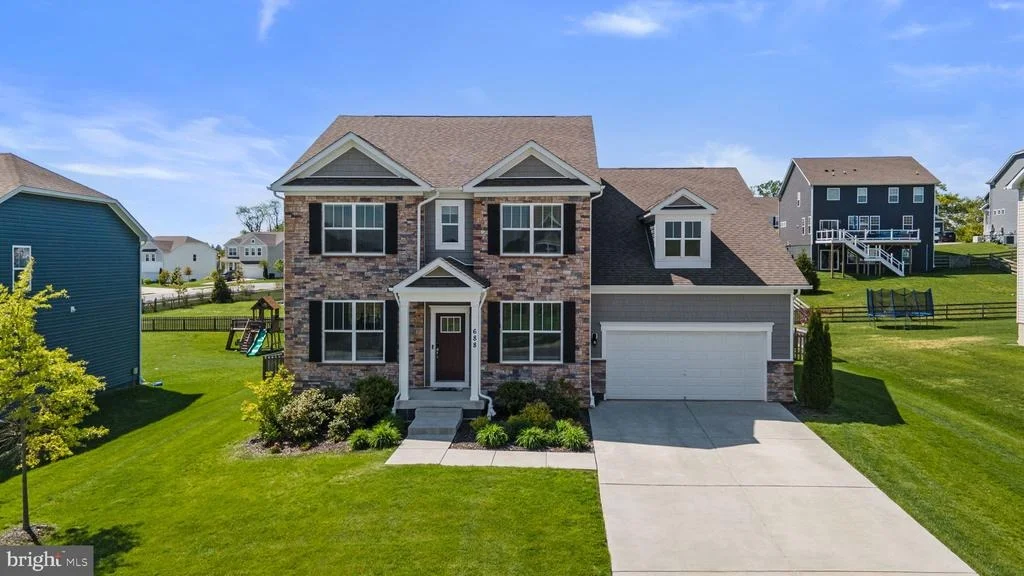 Photo of 688 NORTH CHANDLER DRIVE