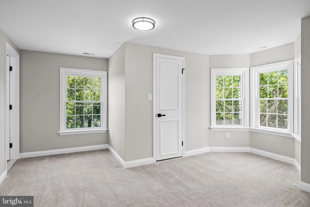 Photo of 402 BARNSBORO ROAD