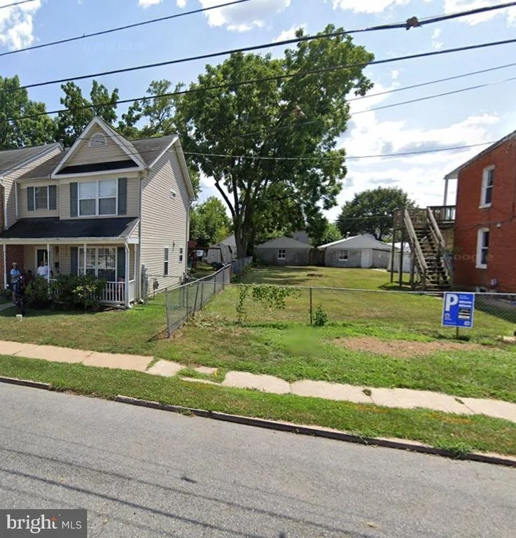 Photo of 328 MADISON STREET