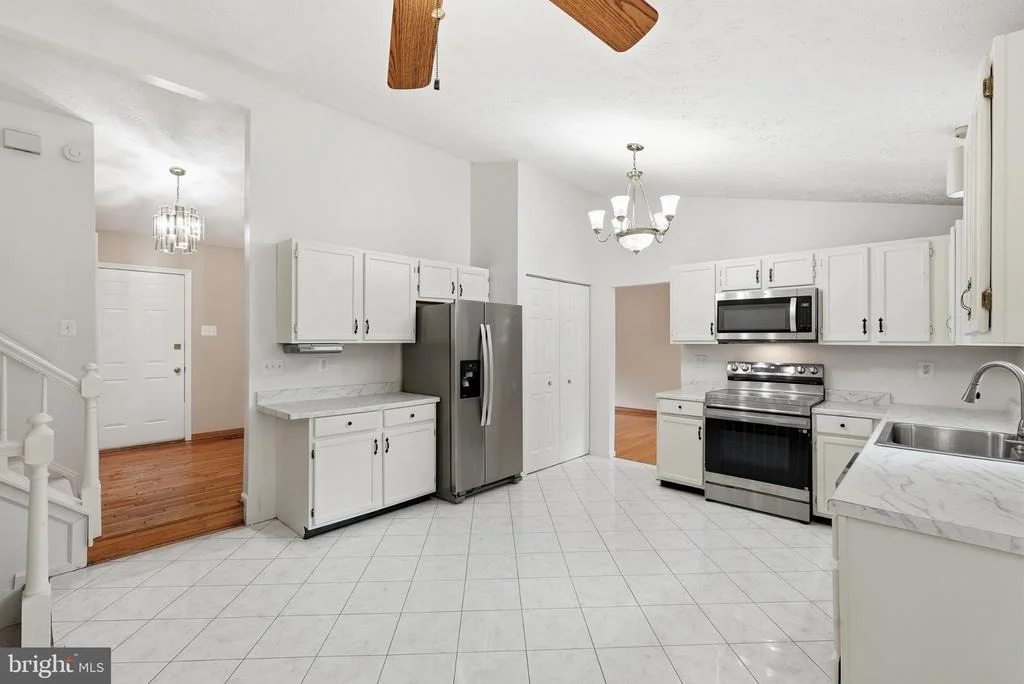 Photo of 18007 SILVER LEAF DRIVE