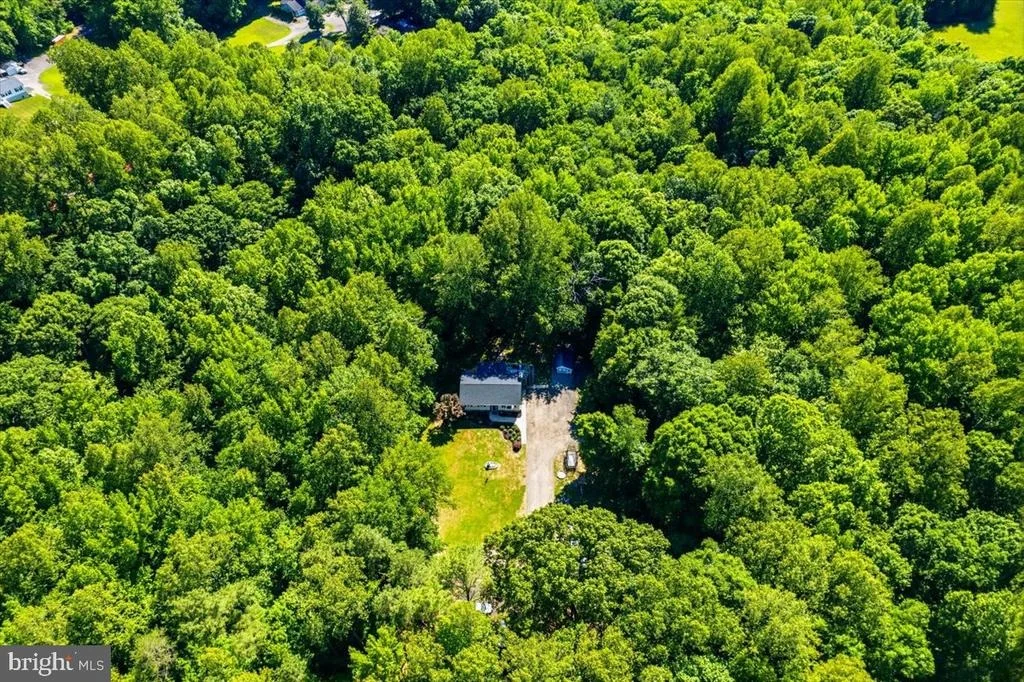 Photo of 1610 AVERY ROAD