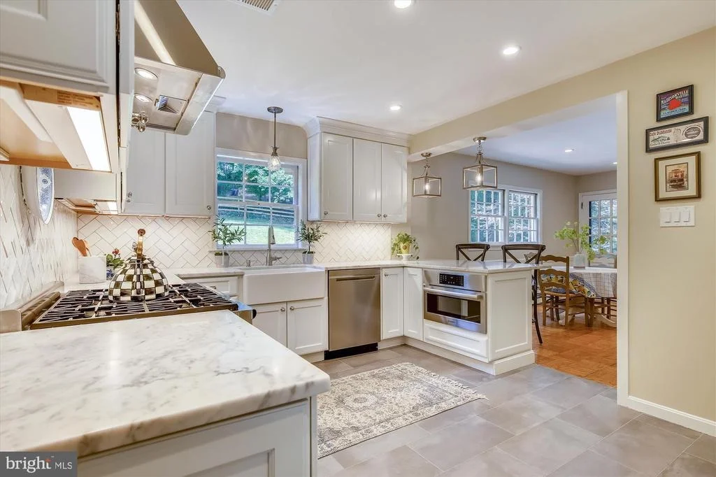 Photo of 1446 WOODACRE DRIVE