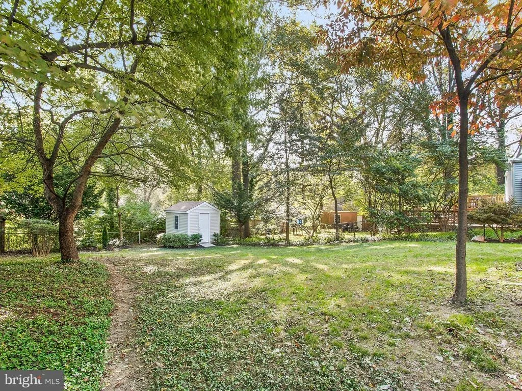 Photo of 9419 RUSSELL ROAD
