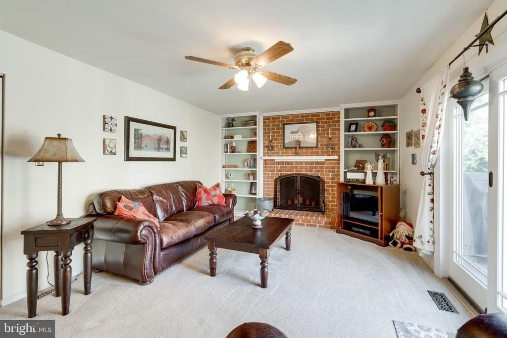 Photo of 7203 MING TREE COURT