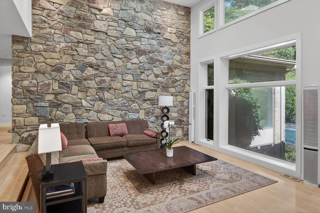 Photo of 10801 BALANTRE LANE