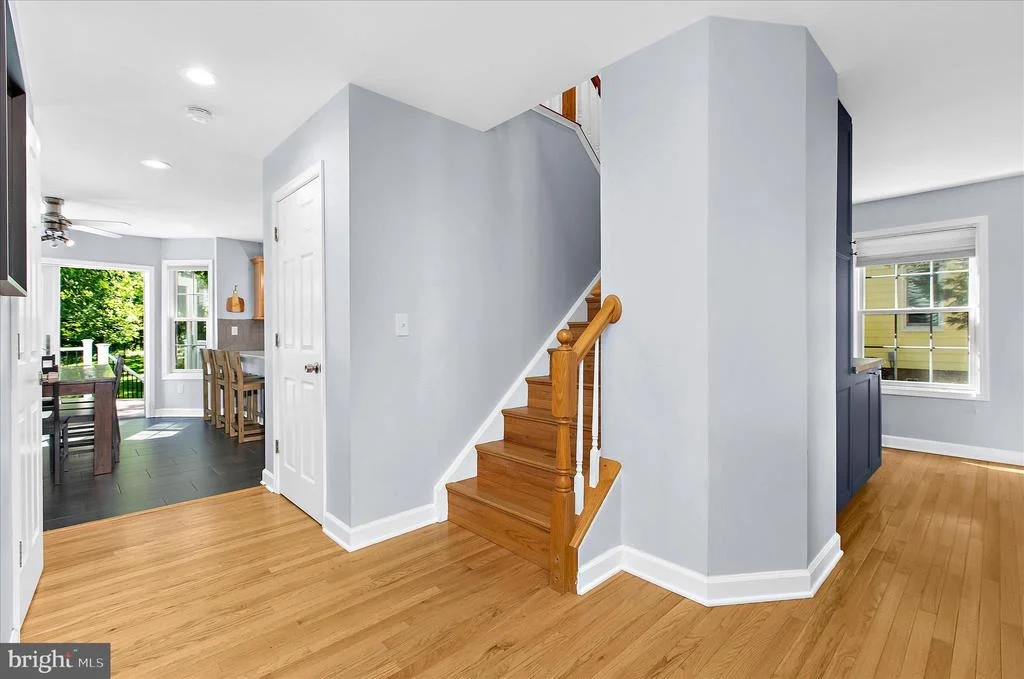 Photo of 102 BREWER AVENUE