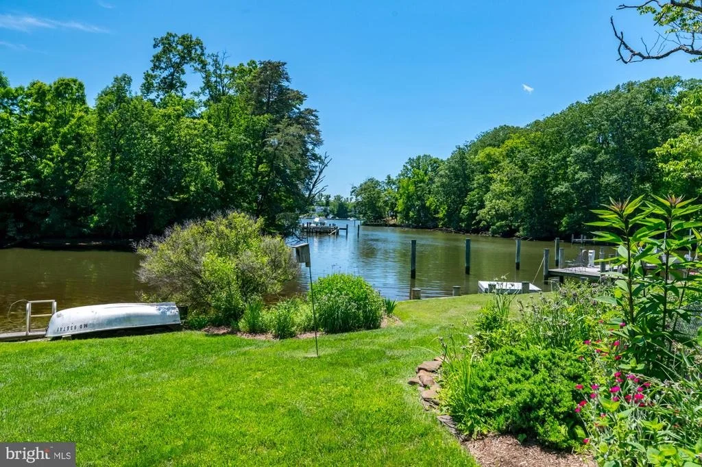 Photo of 615 CANAL LANE