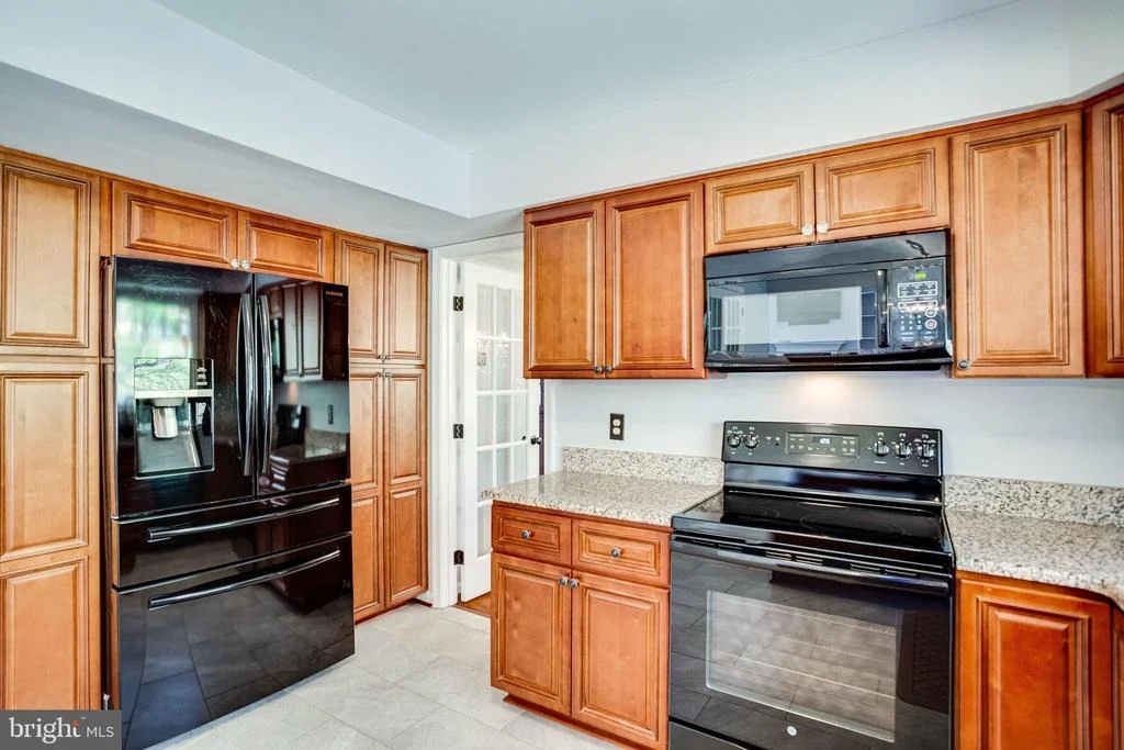 Photo of 9813 MAINSAIL DRIVE