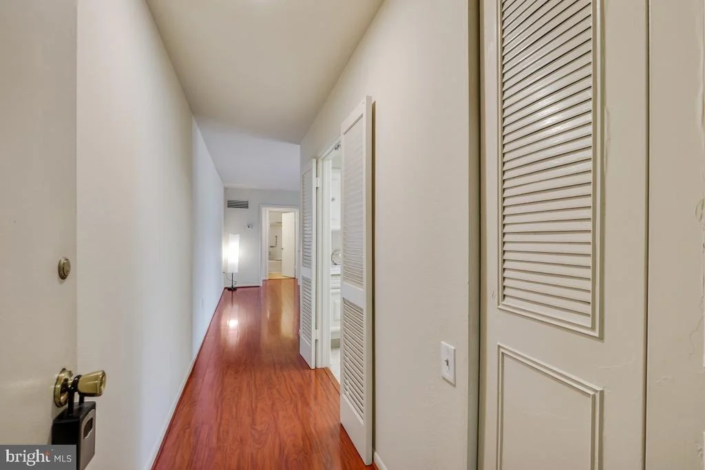 Photo of Unit 82B at 3630 GLENEAGLES DRIVE