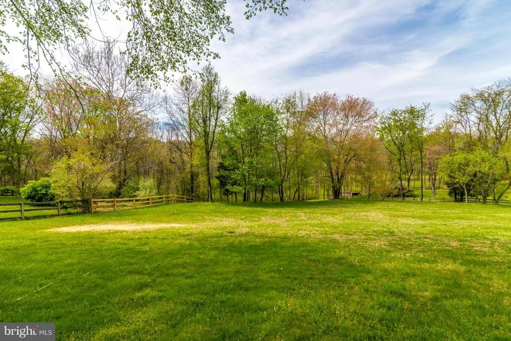 Photo of 2814 PHEASANT LANE