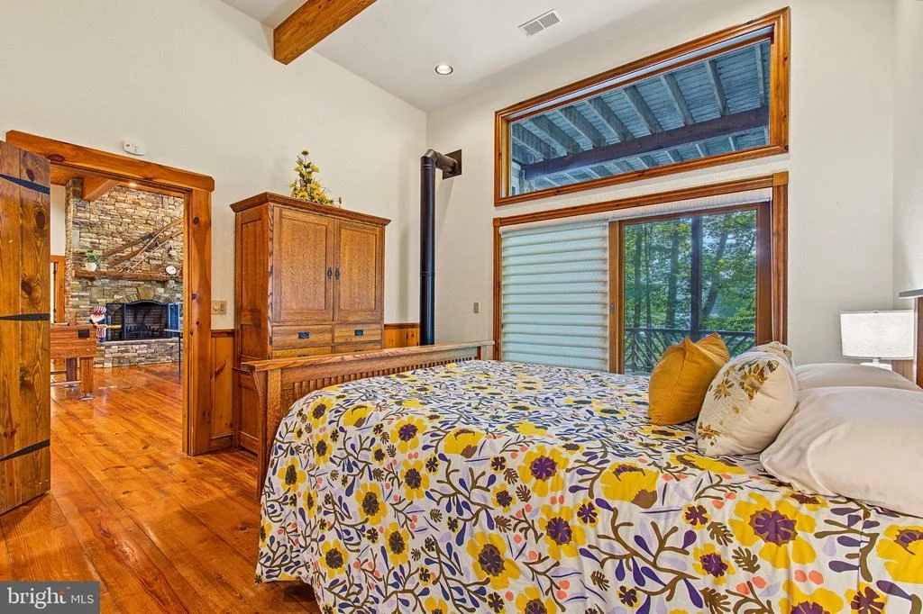 Photo of 2747 MARSH HILL ROAD
