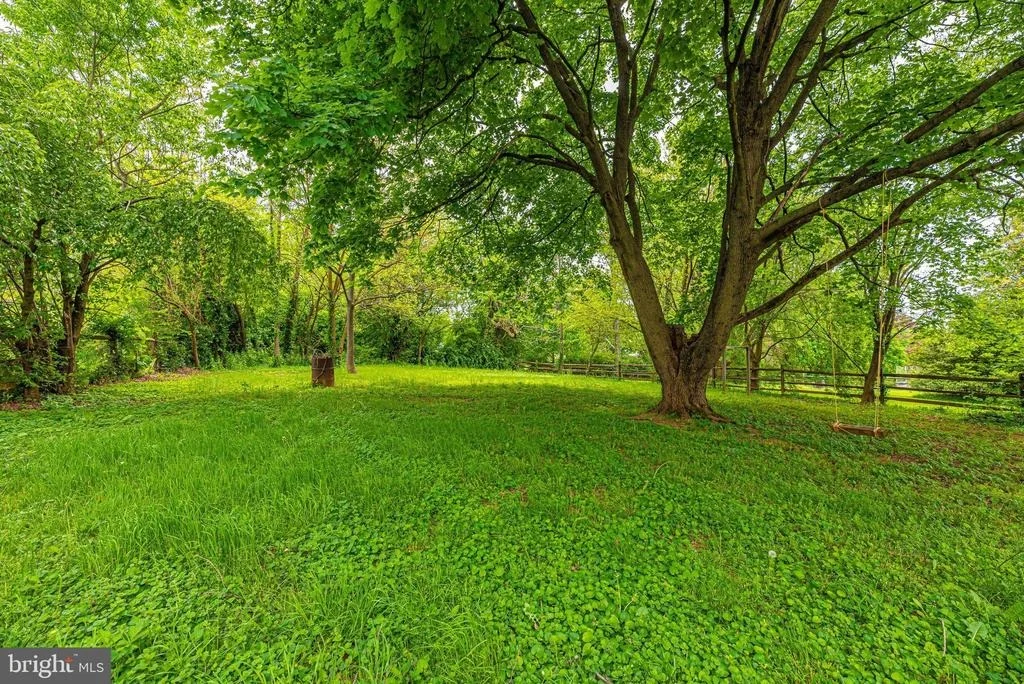 Photo of 9510 PLEASANT PLAINS ROAD