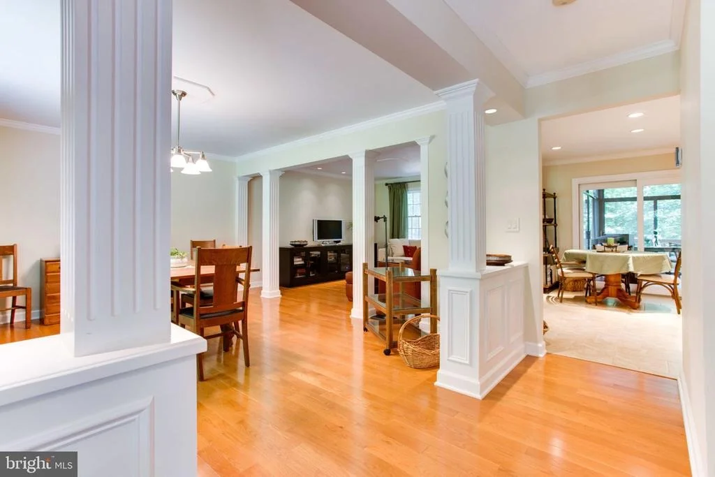 Photo of 10425 MOUNT VERNON DRIVE