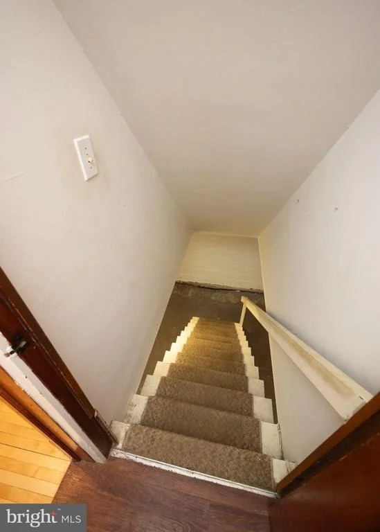 Photo of 515 LOCUST AVENUE