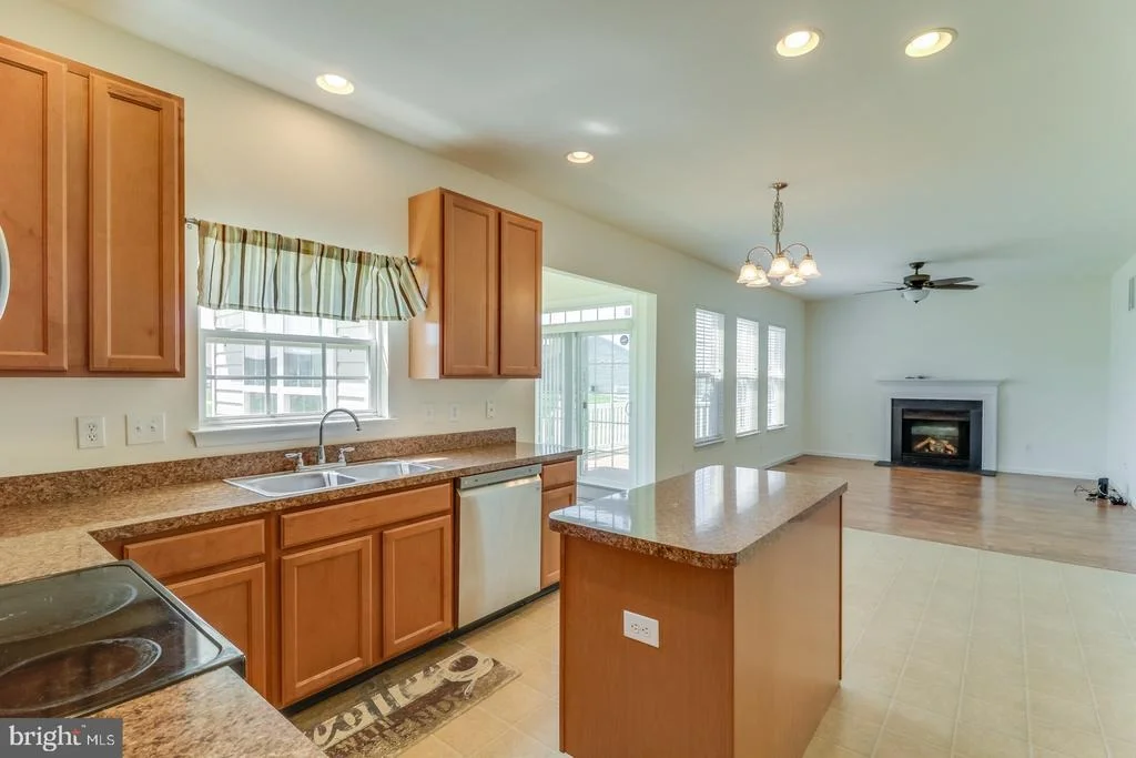 Photo of 252 WILLOWWOOD DRIVE