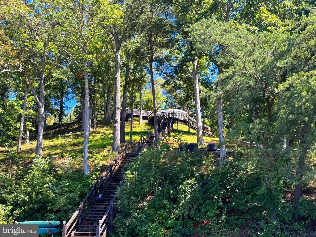 Photo of 778 BON HAVEN DRIVE