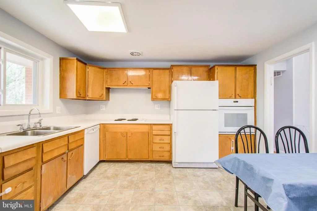 Photo of 10604 WOODSDALE DRIVE