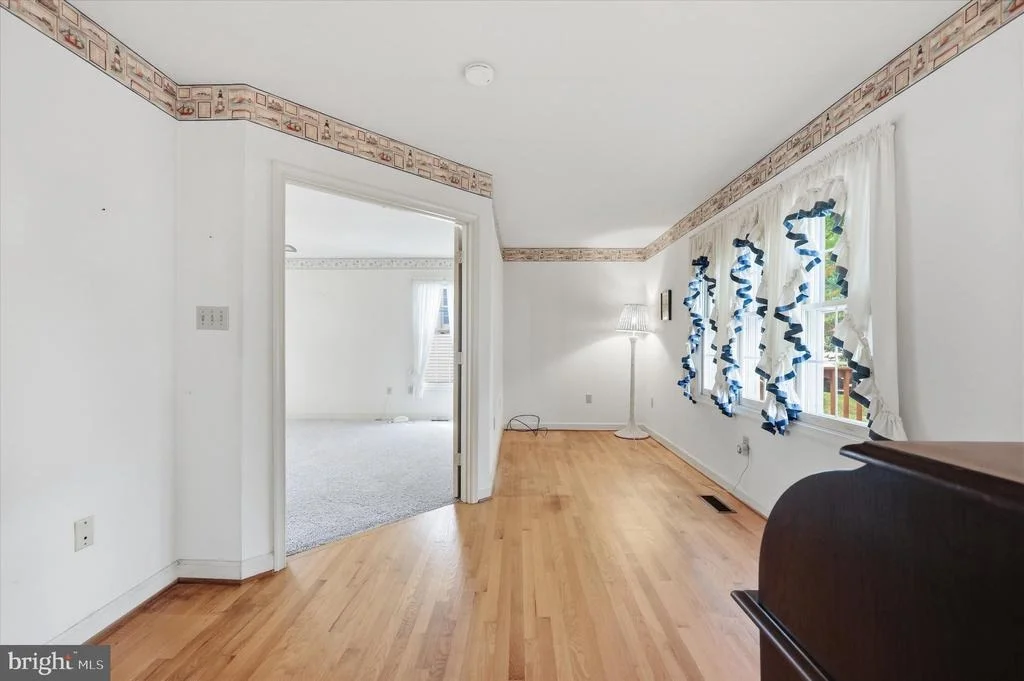 Photo of 2429 BEAR DEN ROAD