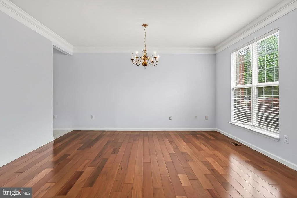 Photo of 25825 SPRING FARM CIRCLE