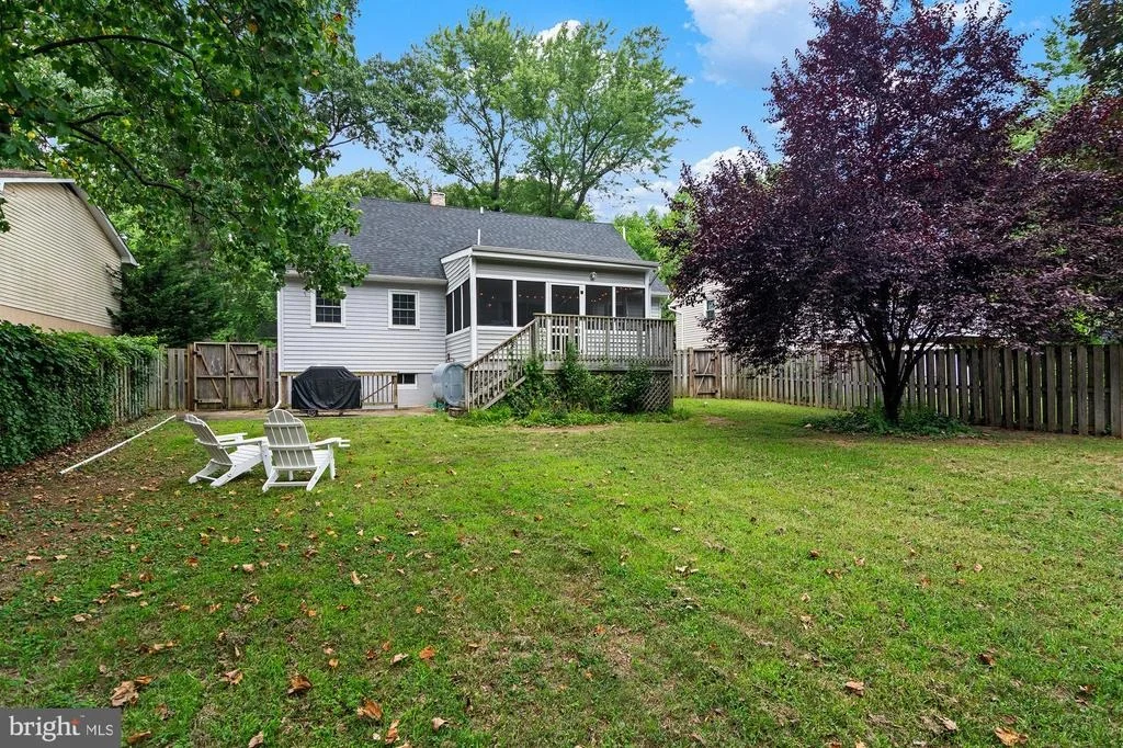 Photo of 1221 PLATEAU PLACE