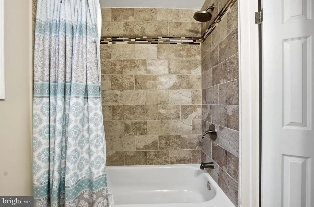 Photo of 5612 DELAWARE DRIVE