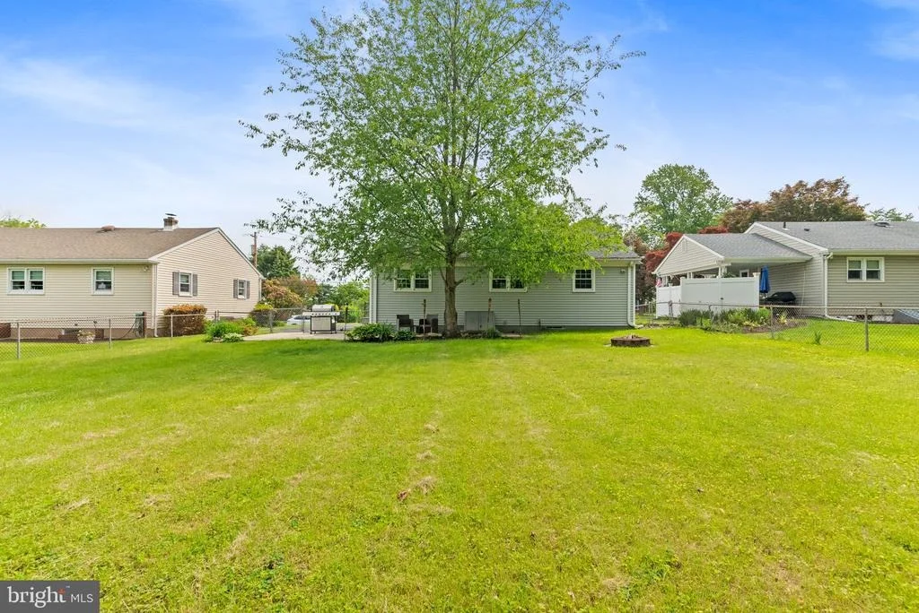 Photo of 21 DECOU AVENUE