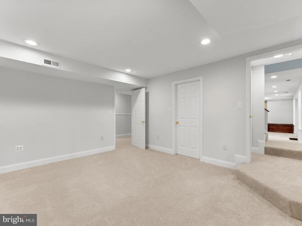 Photo of 3713 QUEEN MARY DRIVE