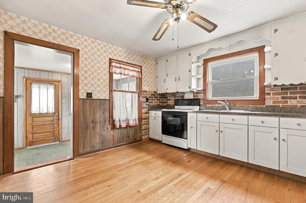 Photo of 313 ADAM ROAD