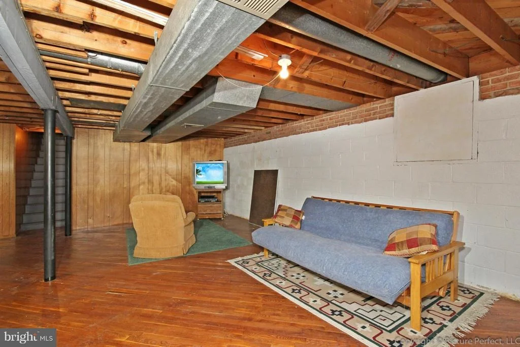 Photo of 407 DELAWARE ROAD