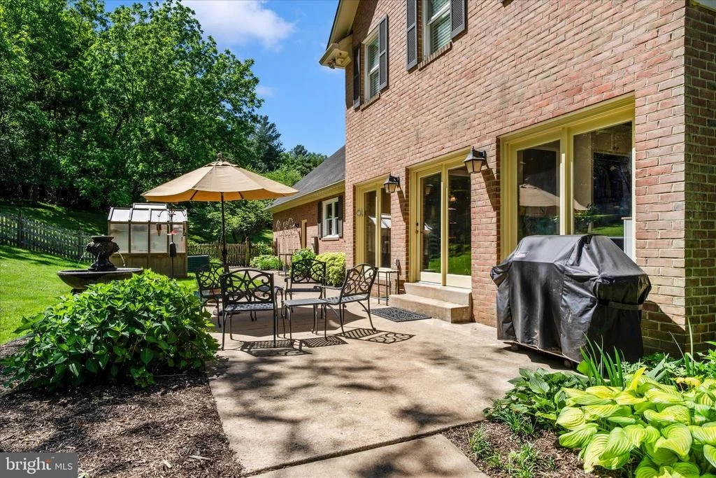 Photo of 6742 DEER SPRING LANE