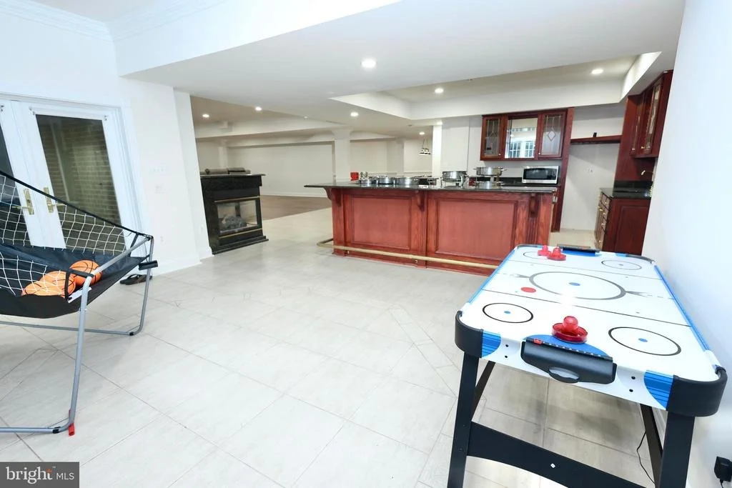 Photo of 6403 BURKE WOODS DRIVE